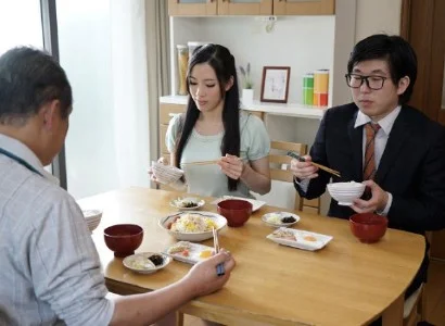 Con dâu của bố chồng banh vùng kín ra cho bố chồng phang